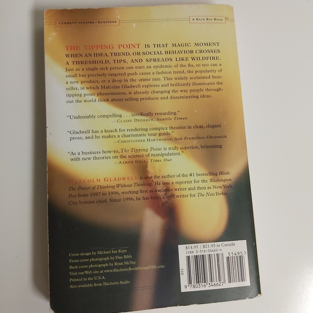 🤯2/$15 The Tipping Point by Malcolm Gladwell - paperback book - Picture 2 of 2